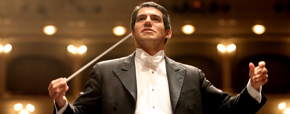 El peruano Miguel Harth-Bedoya director de la Orquesta Nacional de España, llevará la batuta en el 25 aniversario del Auditorio Nacional