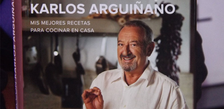 Portada del libro En familia con Karlos Arguiñano