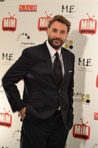 Javier Cifrián posando en los Premios del Festival de Series MIM 2014