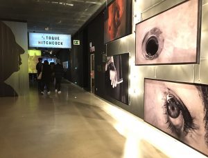 Parte de la exposición de Hitchcock