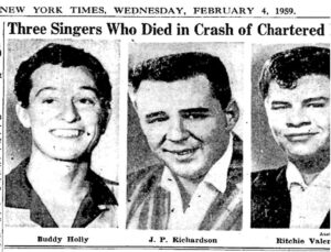Buddy Holly, Big Bopper y Ritchie Valens en un recorte del New York Times del 4 de febrero de 1959