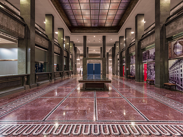 Entrada al vestíbulo principal del Instituto Cervantes
