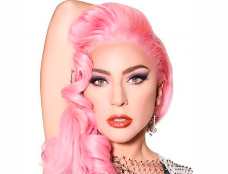 Pelo rosa de Lady Gaga