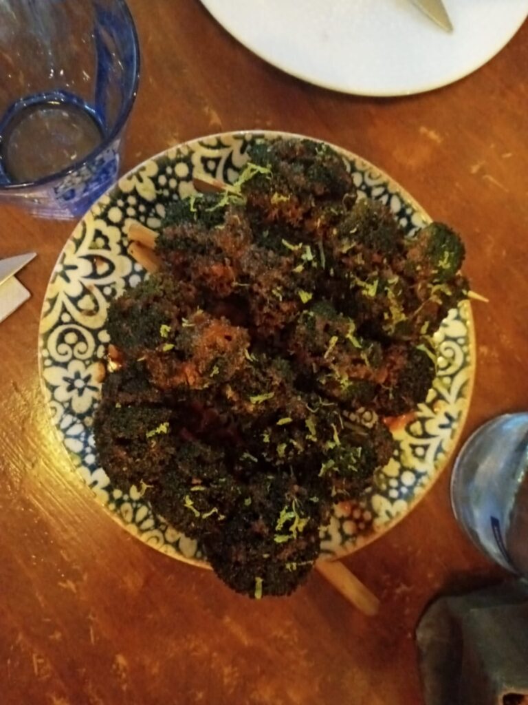 Brócoli especiado de la Taberna Recreo