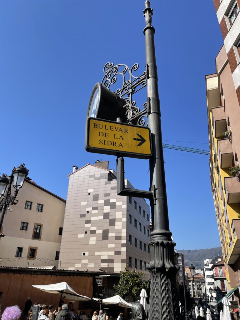 Bulevar de la sidra, Oviedo