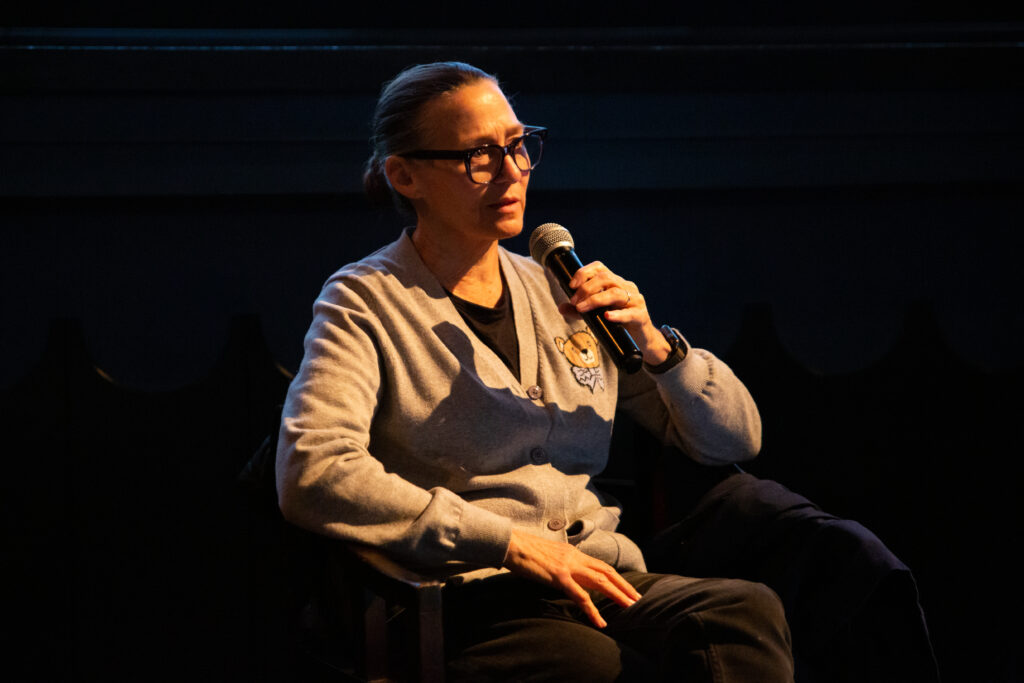 La directora estadounidense Sharon Lockhart imparte una masterclass en el Cine Doré