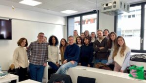 Leila Guerriero con los alumnos del máster en periodismo cultural.