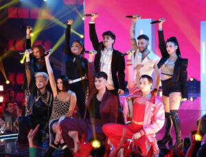 Los concursantes de OT 2023 interpretando Solo quiero bailar, la canción grupal de la Gala 9