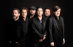 La banda de Los Secretos y su nuevo musical A tu lado