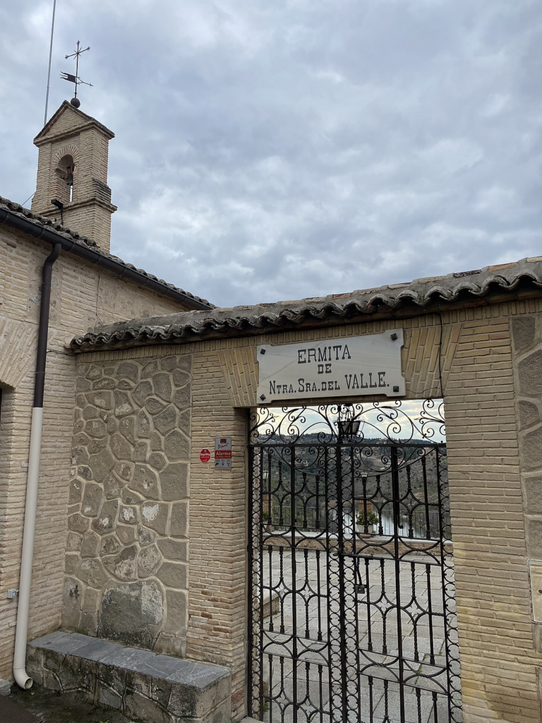 Puerta de Ermita del Valle