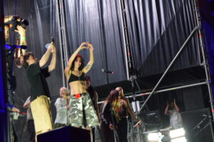 Natalia Lacunza en el escenario del Mad Cool