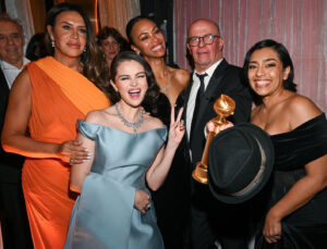 El elenco de 'Emilia Pérez' en los Globos de Oro 2025
