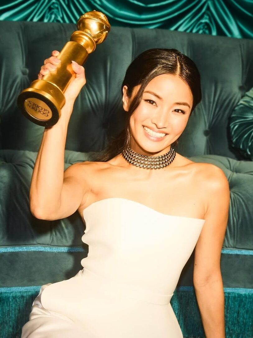 Anna Sawai tras ganar un Globo de Oro por Shogun