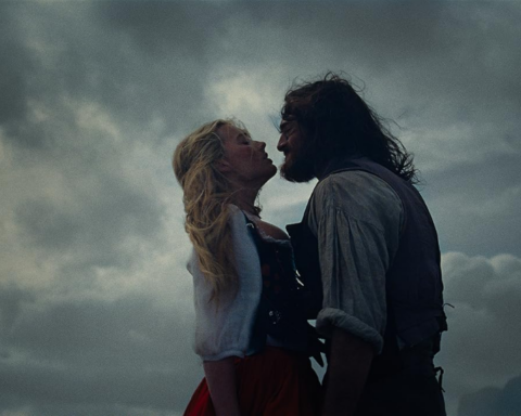 cumbres-borrascosas-emerald-fennell-tormenta