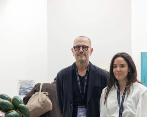 Kerry Harm Nielsen y Nahir Fuente en Art Madrid/ Fuente: Art Madrid