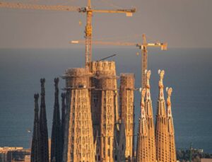 La Sagrada Familia en obras.